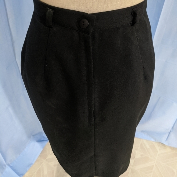Black Pencil Skirt - Picture 3 of 5